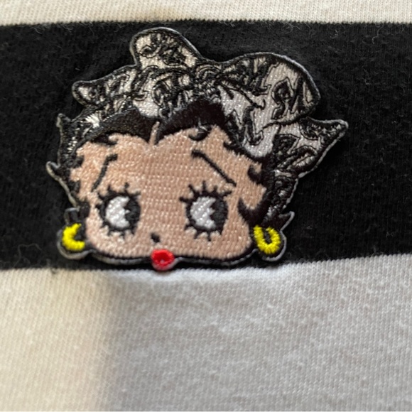 Striped Betty Boop t-shirt sz juniors medium - Picture 4 of 8